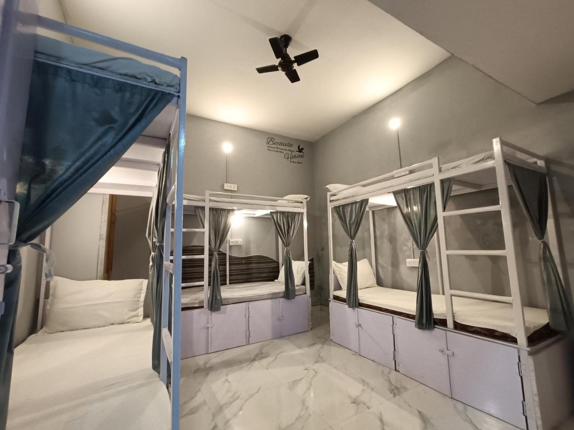 Mohit Paying Guest House Varanasi Exterior foto